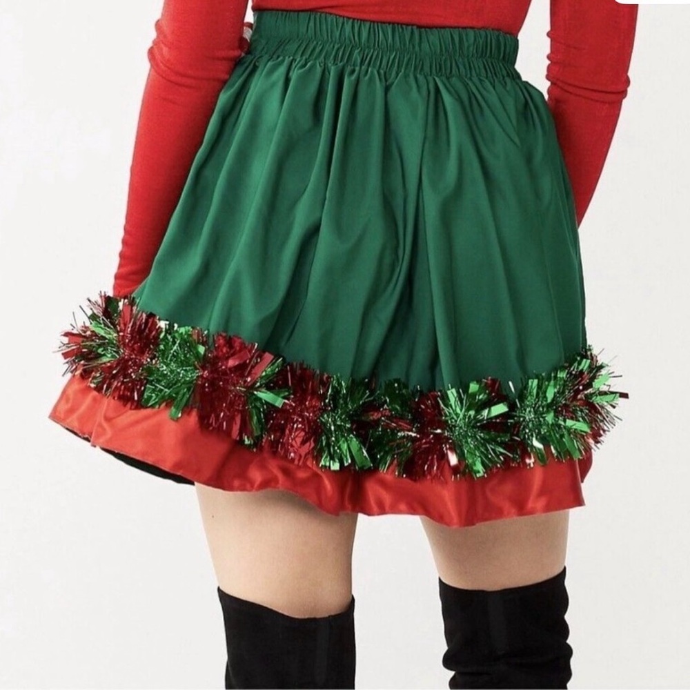 Festive Green & Red A-Line Holiday Mini Skirt - Picture 2 of 8